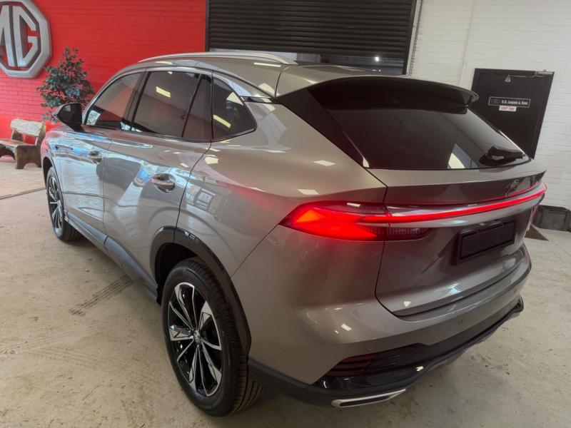 MG Motor UK HS