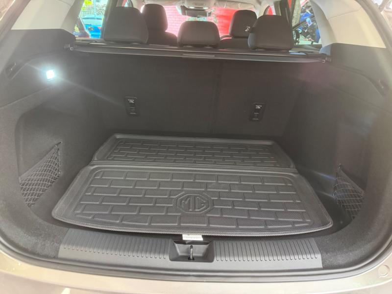 MG Motor UK HS