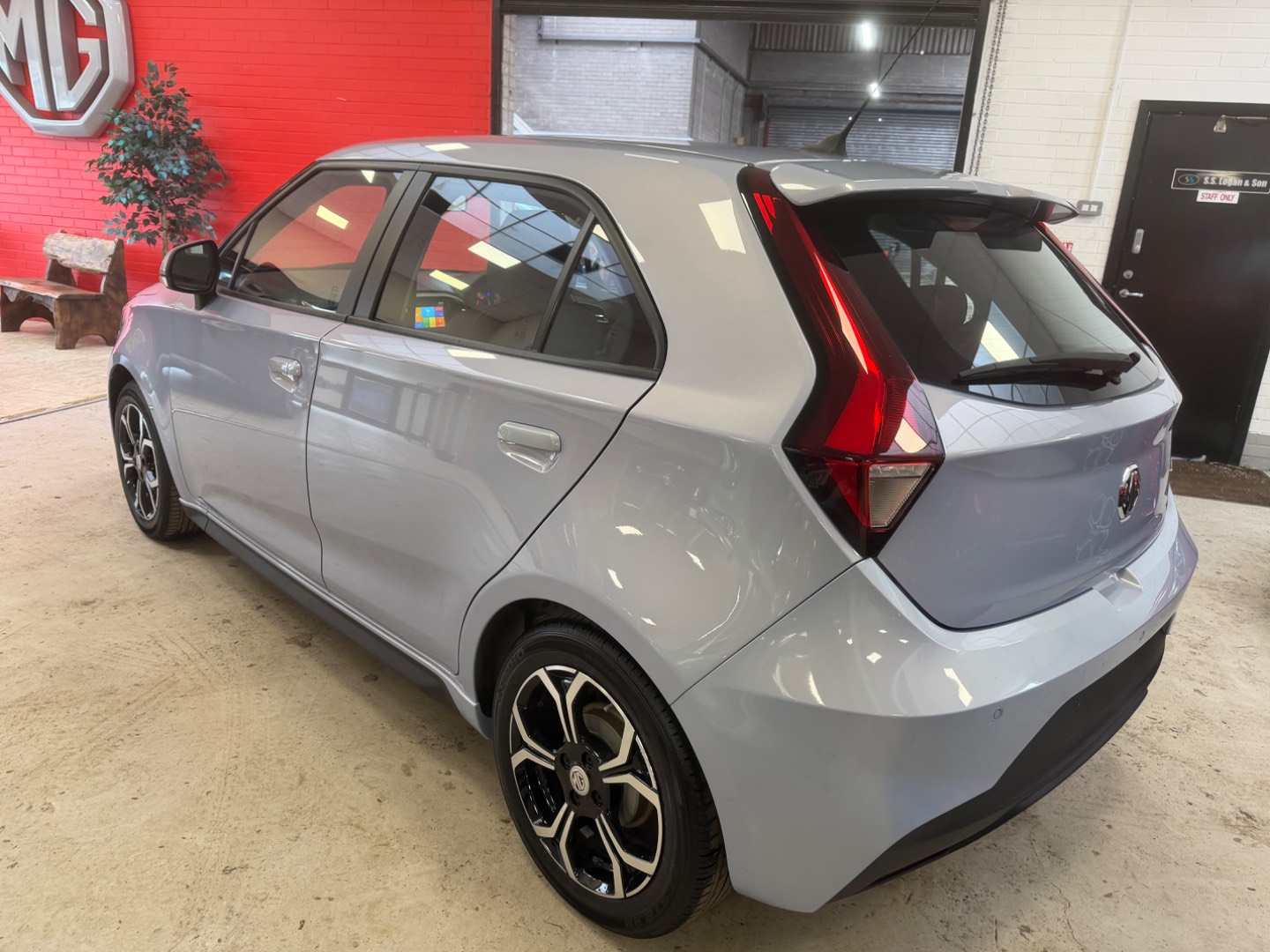 MG Motor UK MG3