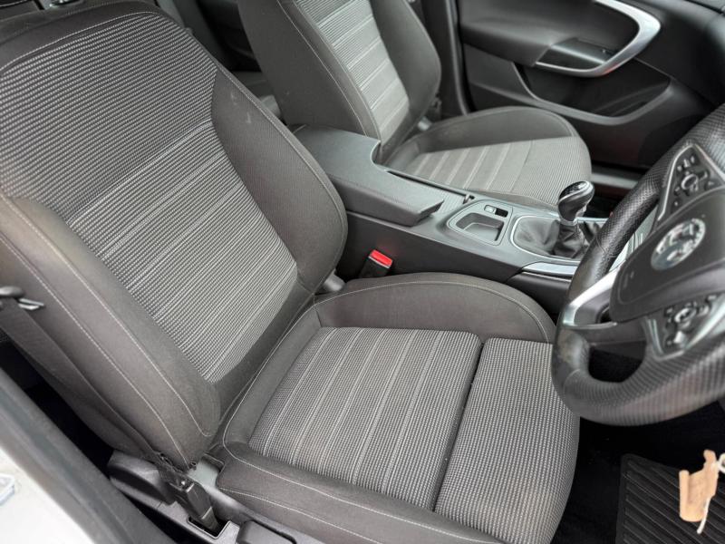 Vauxhall Insignia