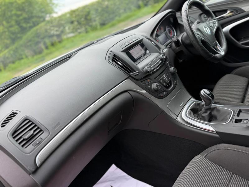 Vauxhall Insignia