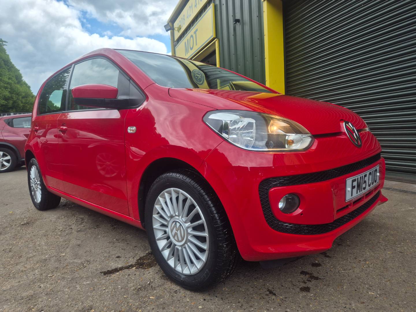 Volkswagen Up