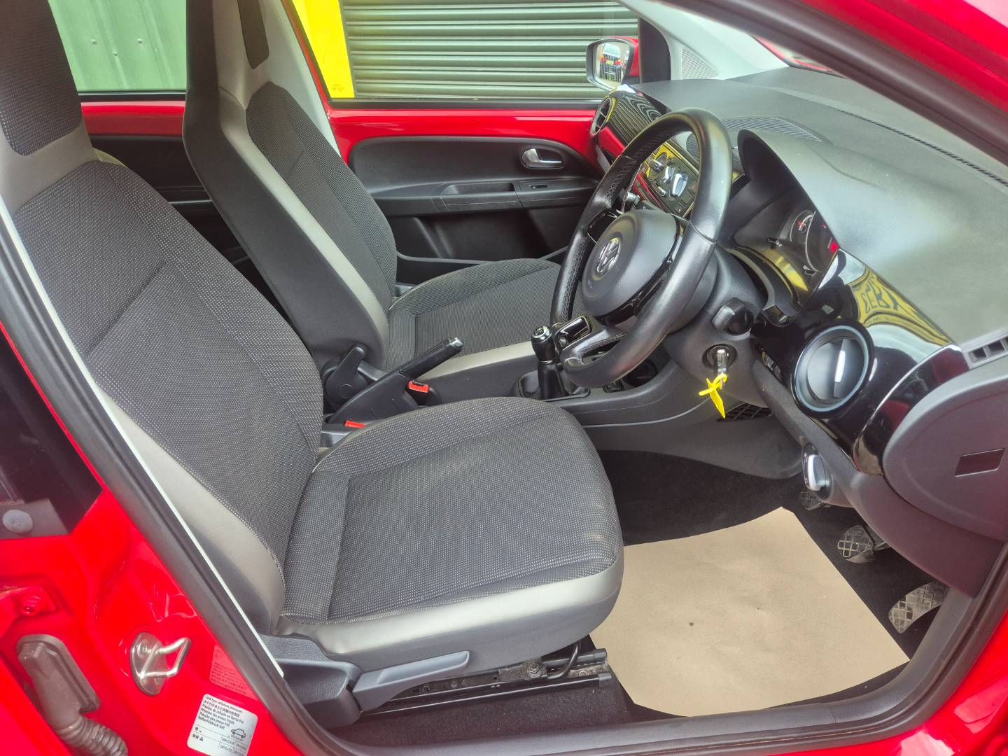 Volkswagen Up