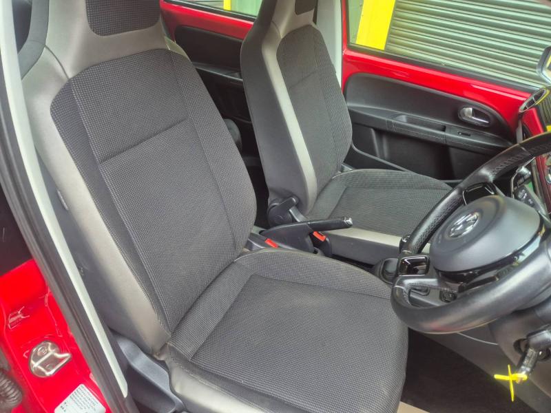 Volkswagen Up