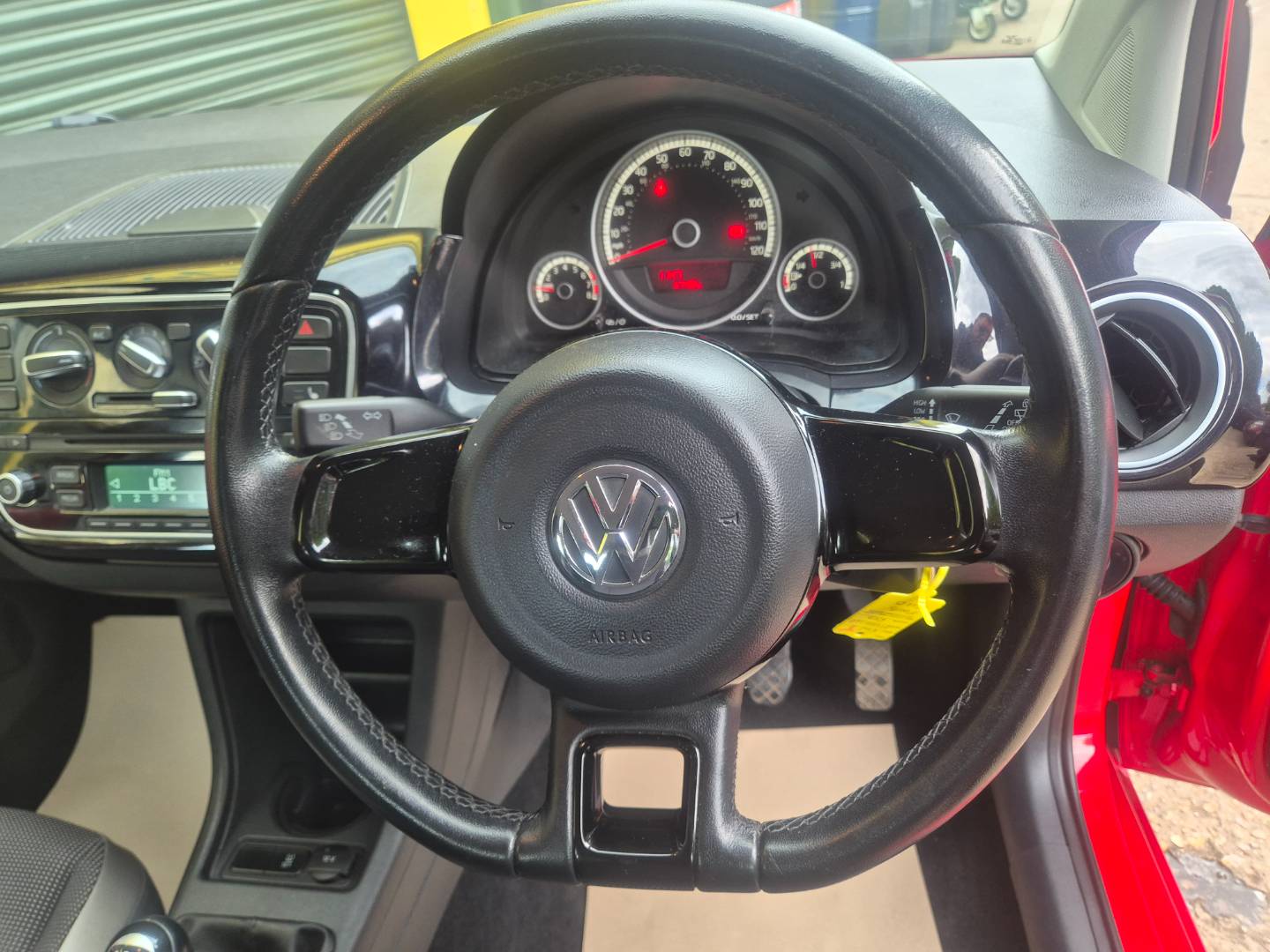 Volkswagen Up