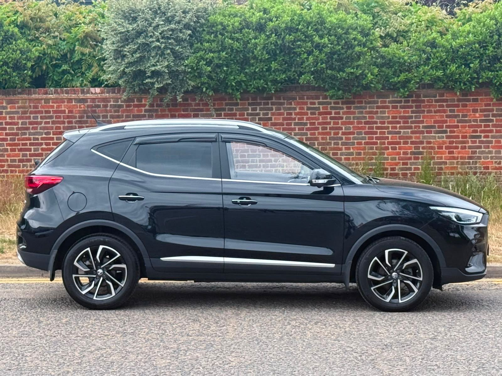 MG Motor UK ZS