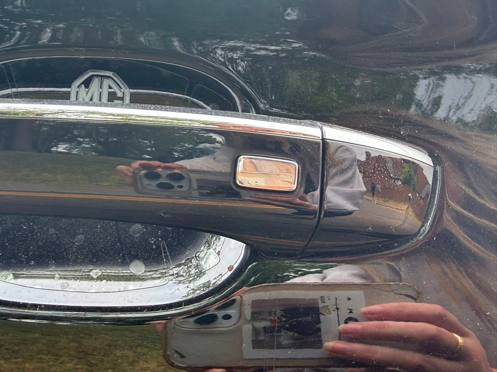 MG Motor UK ZS