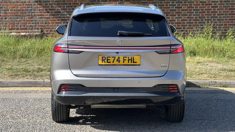 MG Motor UK HS