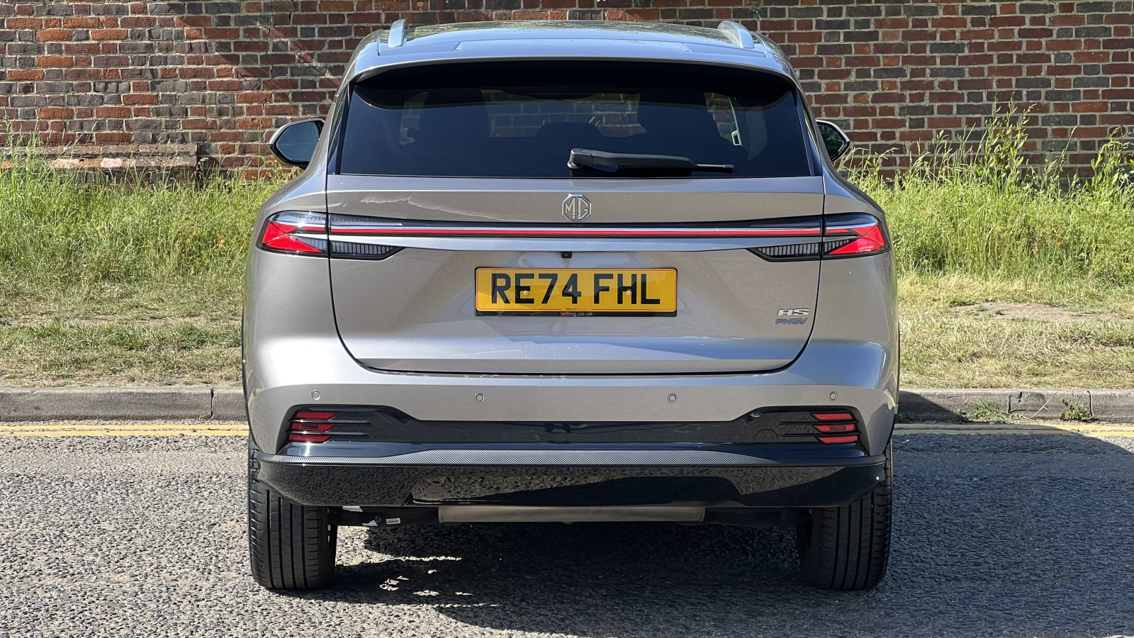 MG Motor UK HS