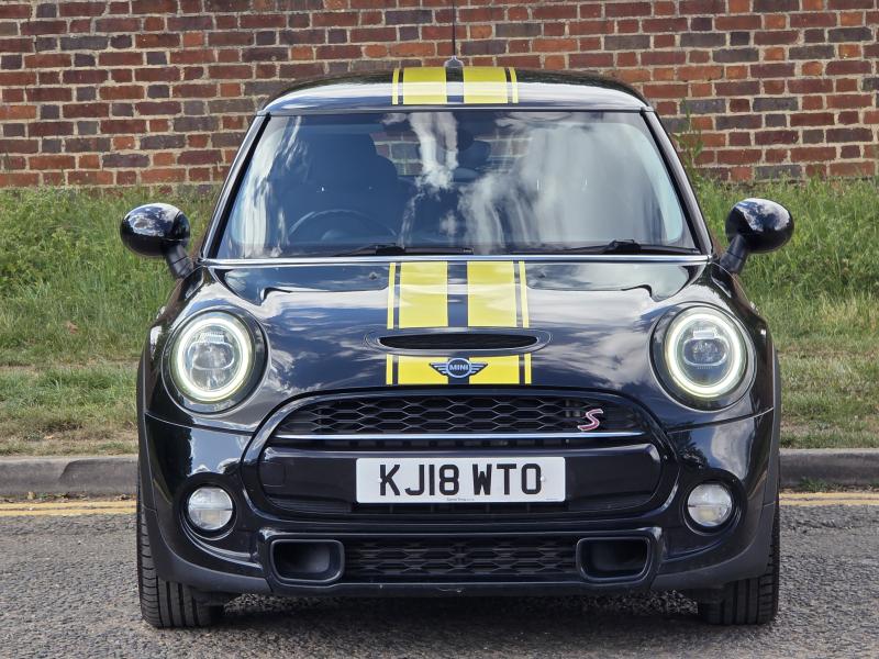 Mini Hatchback