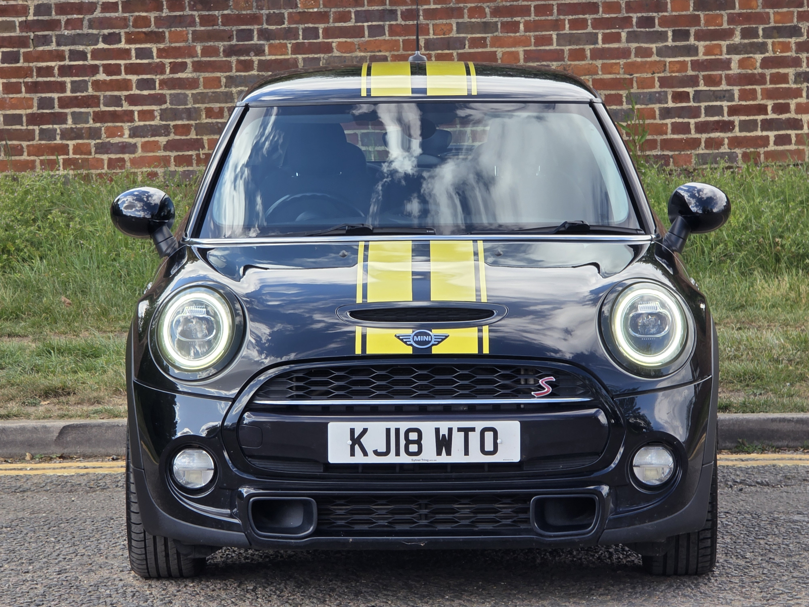 Mini Hatchback