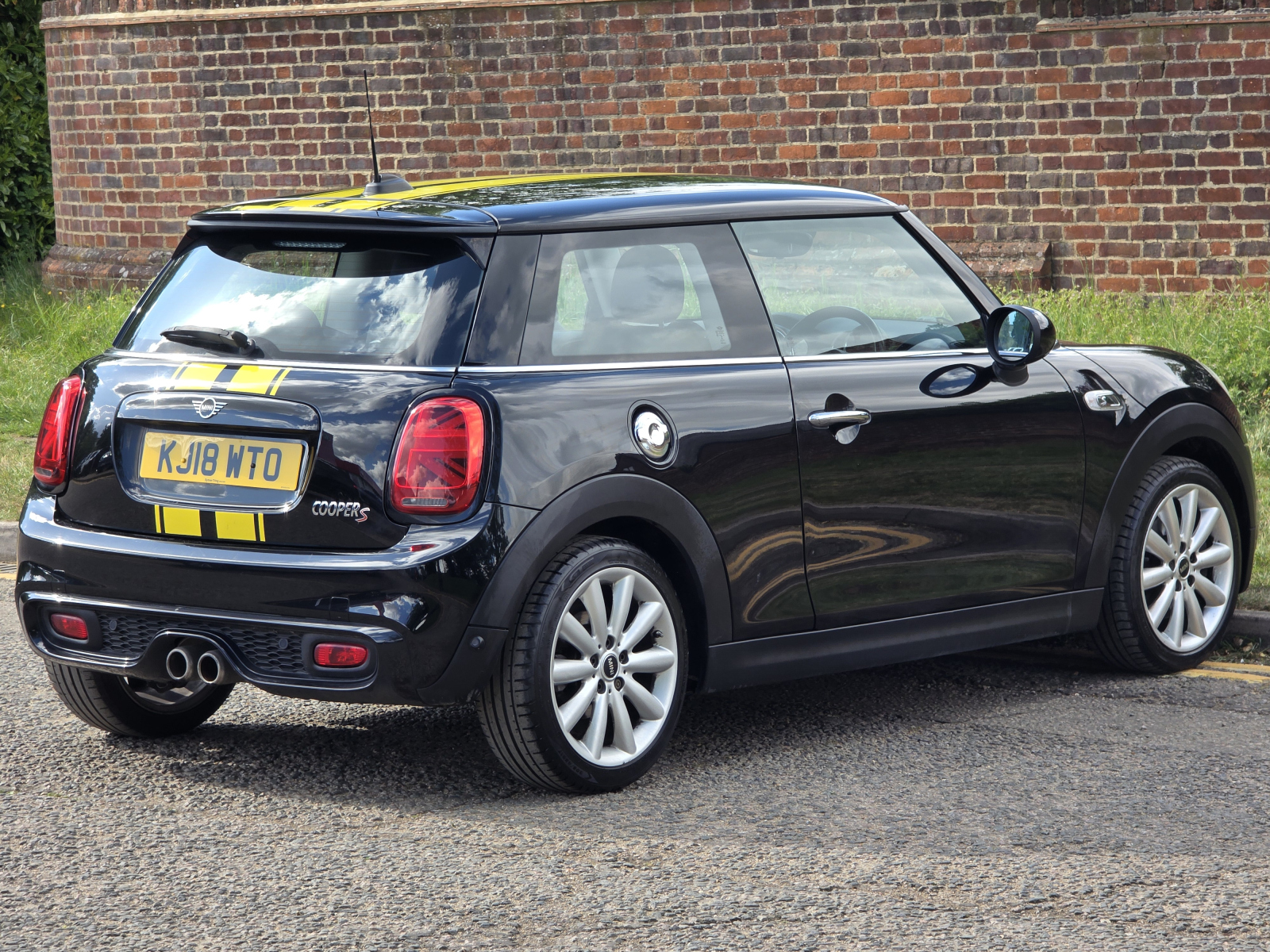Mini Hatchback
