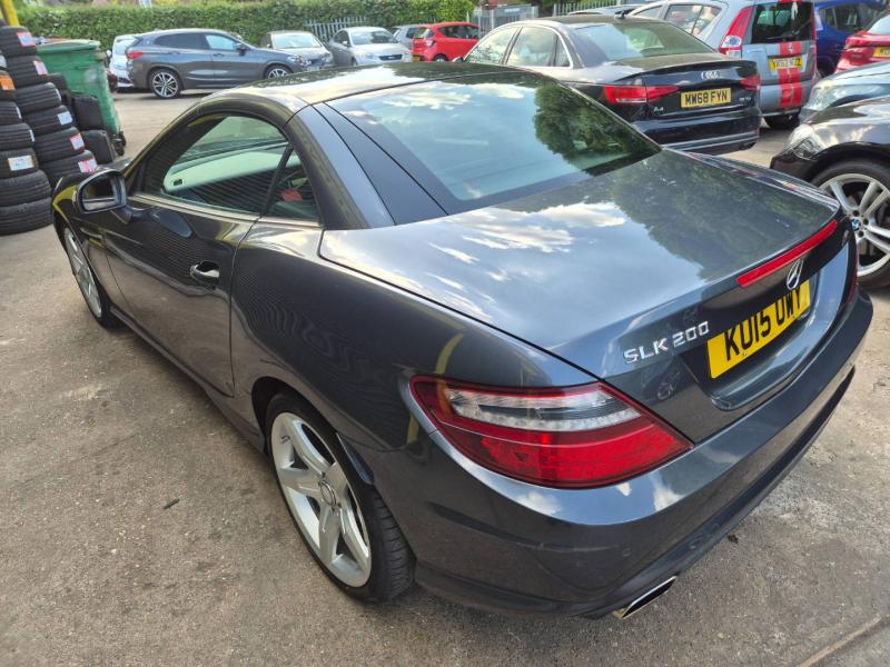 Mercedes-Benz SLK 200