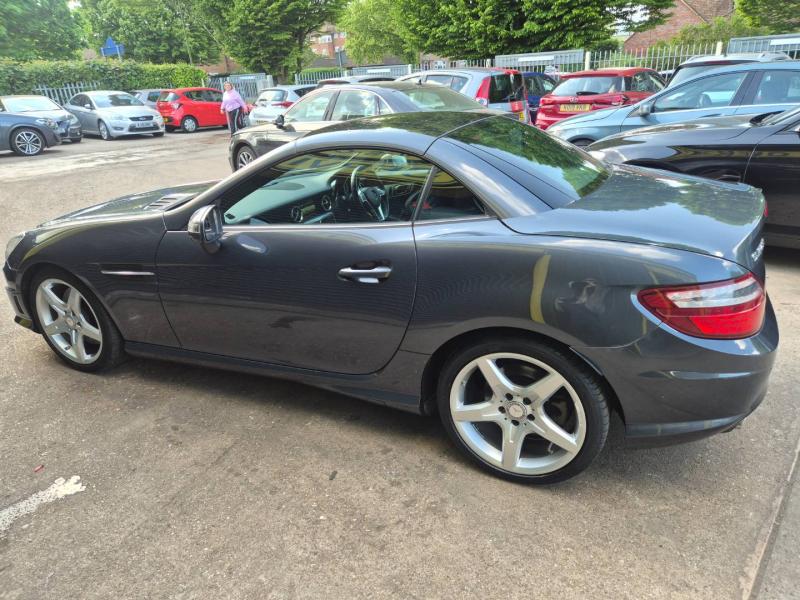 Mercedes-Benz SLK 200