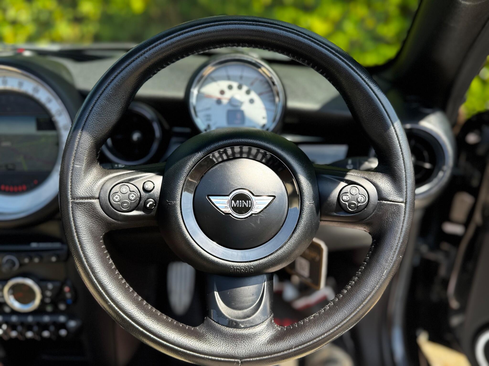 Mini Roadster
