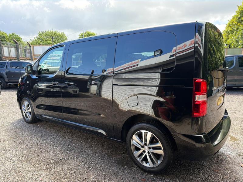 Peugeot Traveller