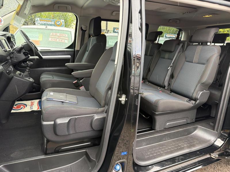Peugeot Traveller
