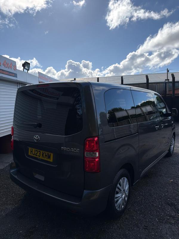 Toyota Proace-verso