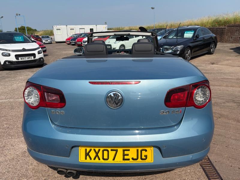 Volkswagen Eos