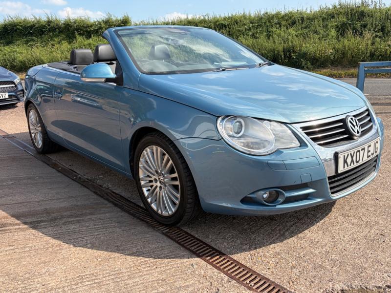 Volkswagen Eos