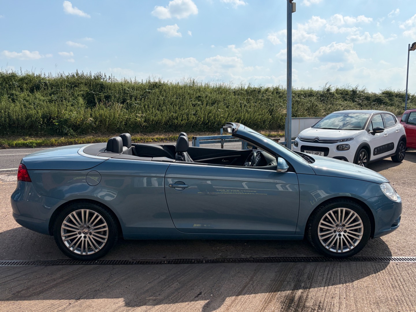 Volkswagen Eos