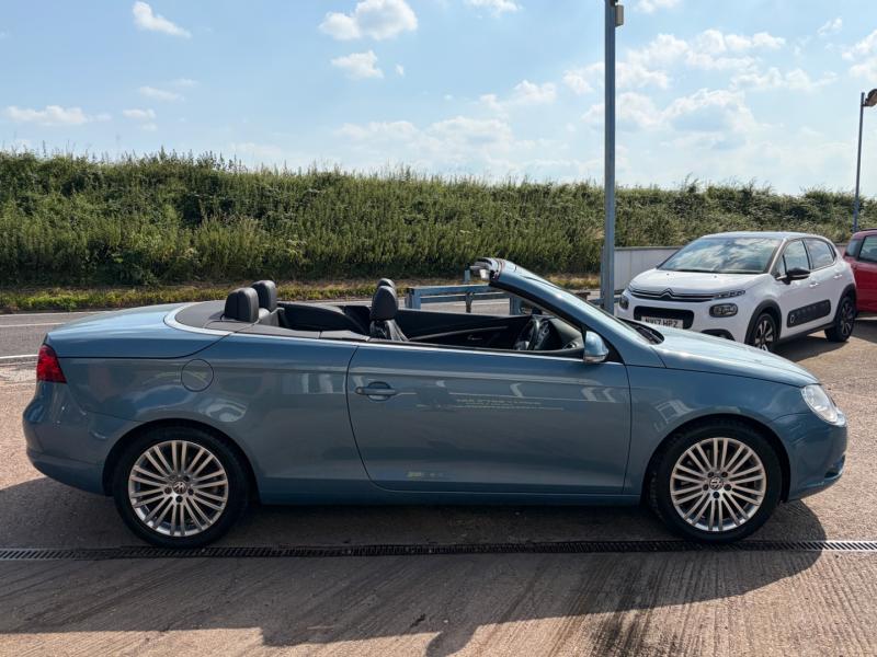 Volkswagen Eos