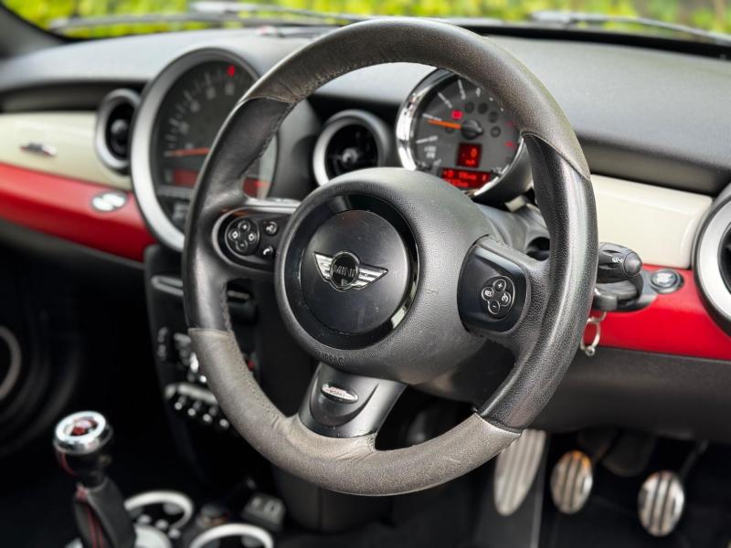 Mini Coupe