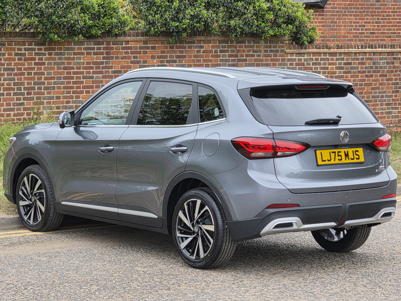 MG Motor UK ZS