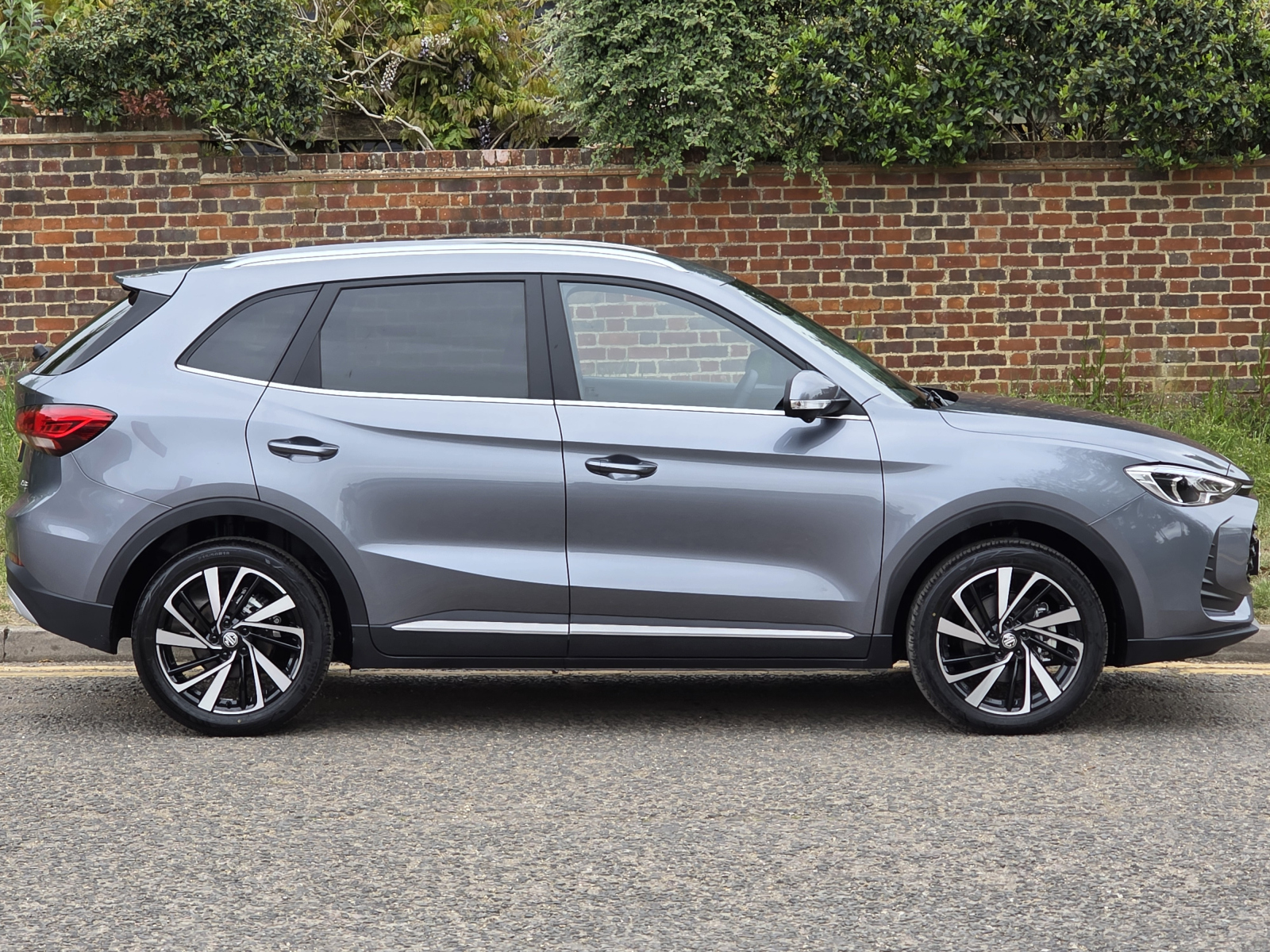 MG Motor UK ZS