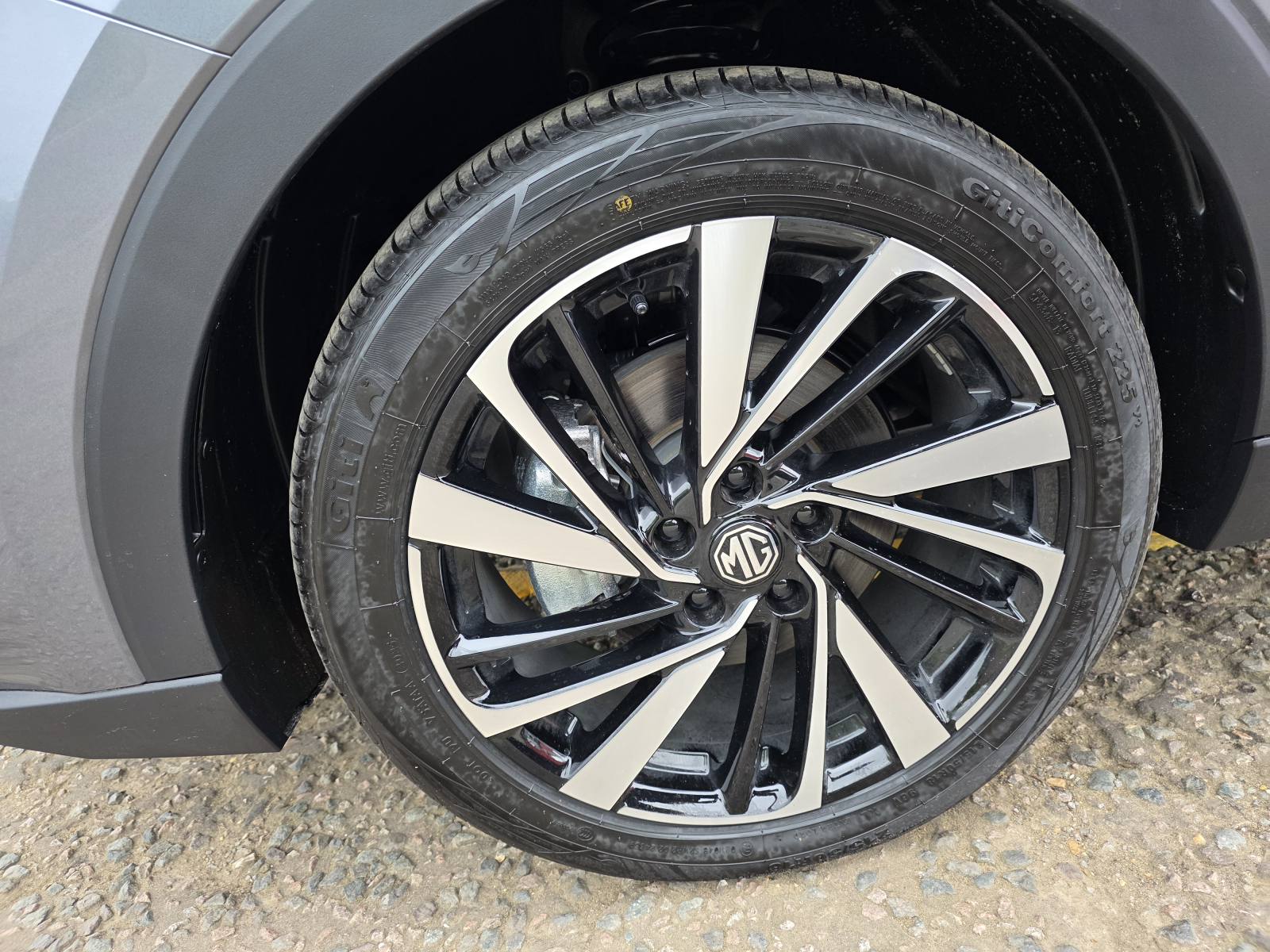 MG Motor UK ZS