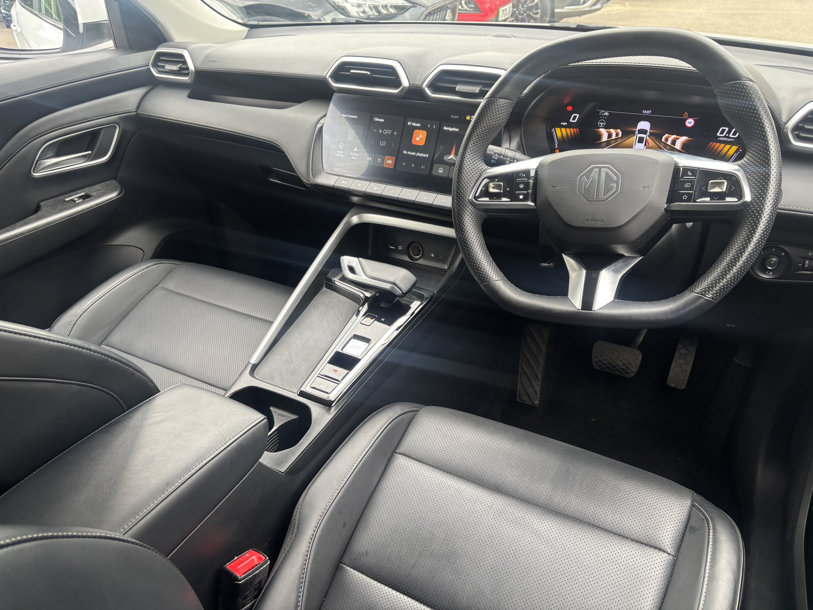 MG Motor UK ZS