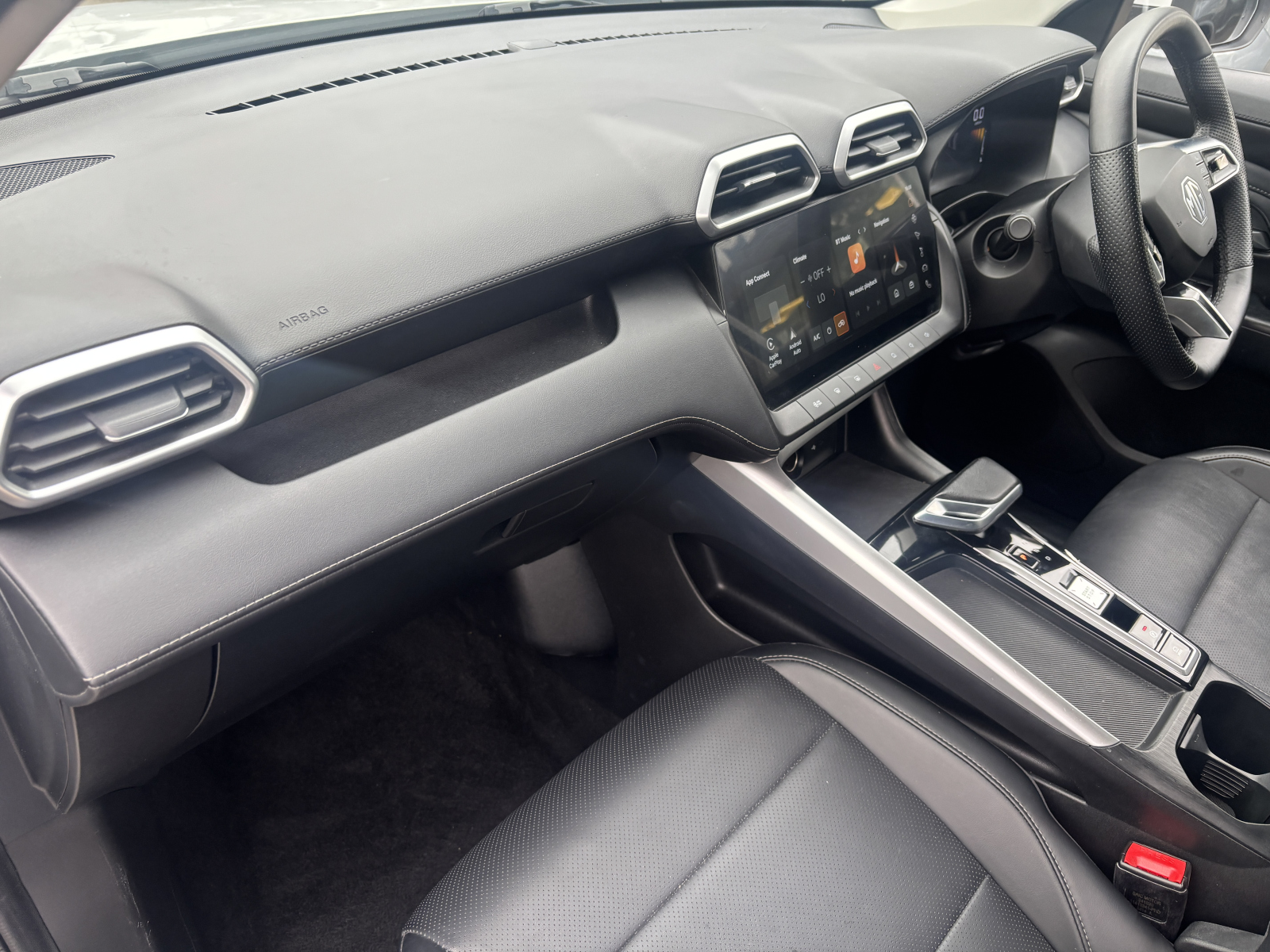 MG Motor UK ZS