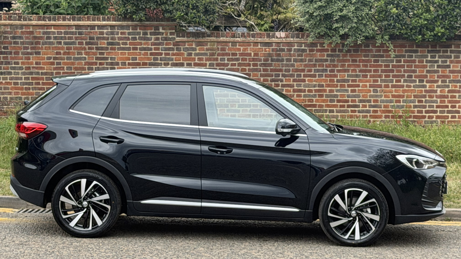 MG Motor UK ZS
