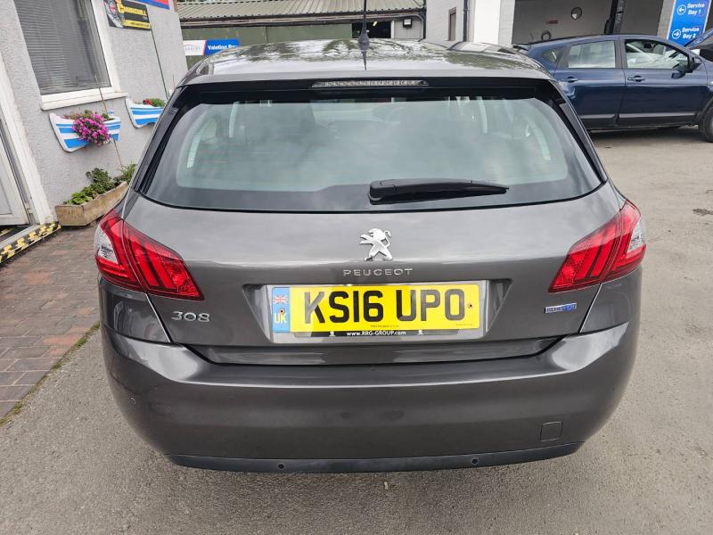 Peugeot 308