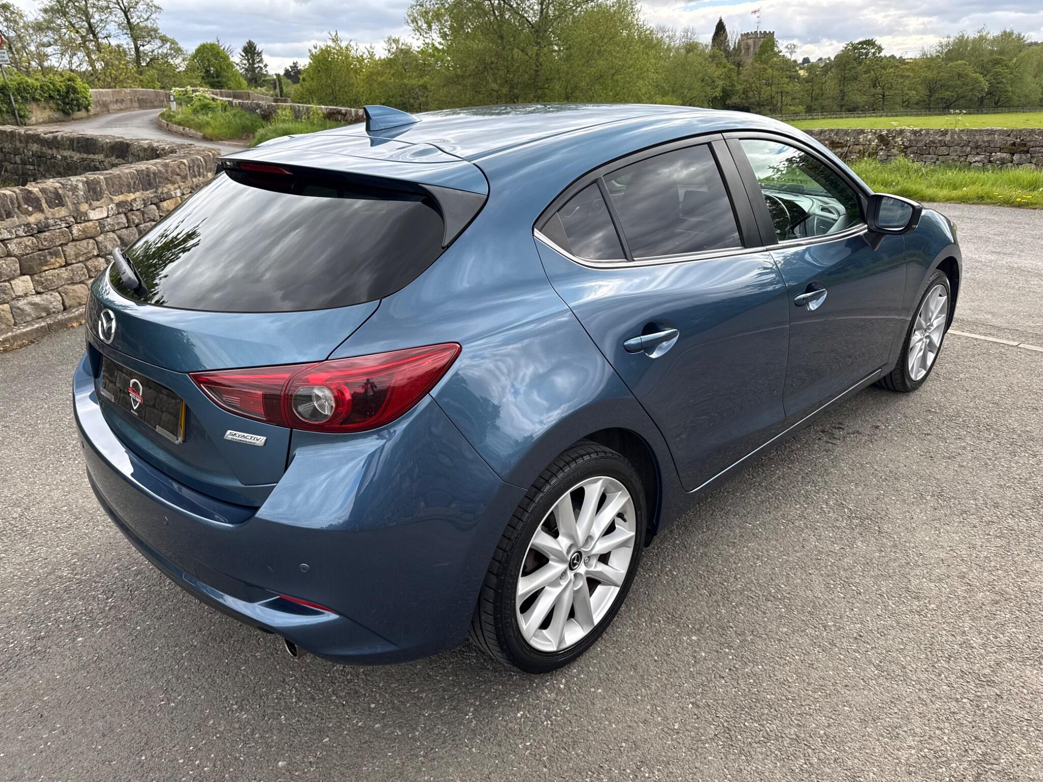 Mazda Mazda3
