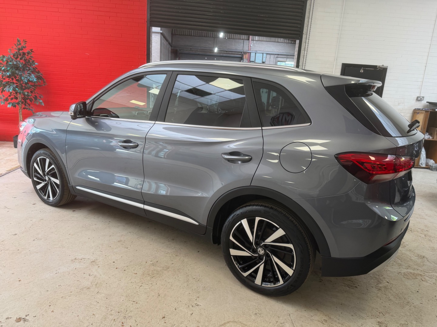 MG Motor UK ZS