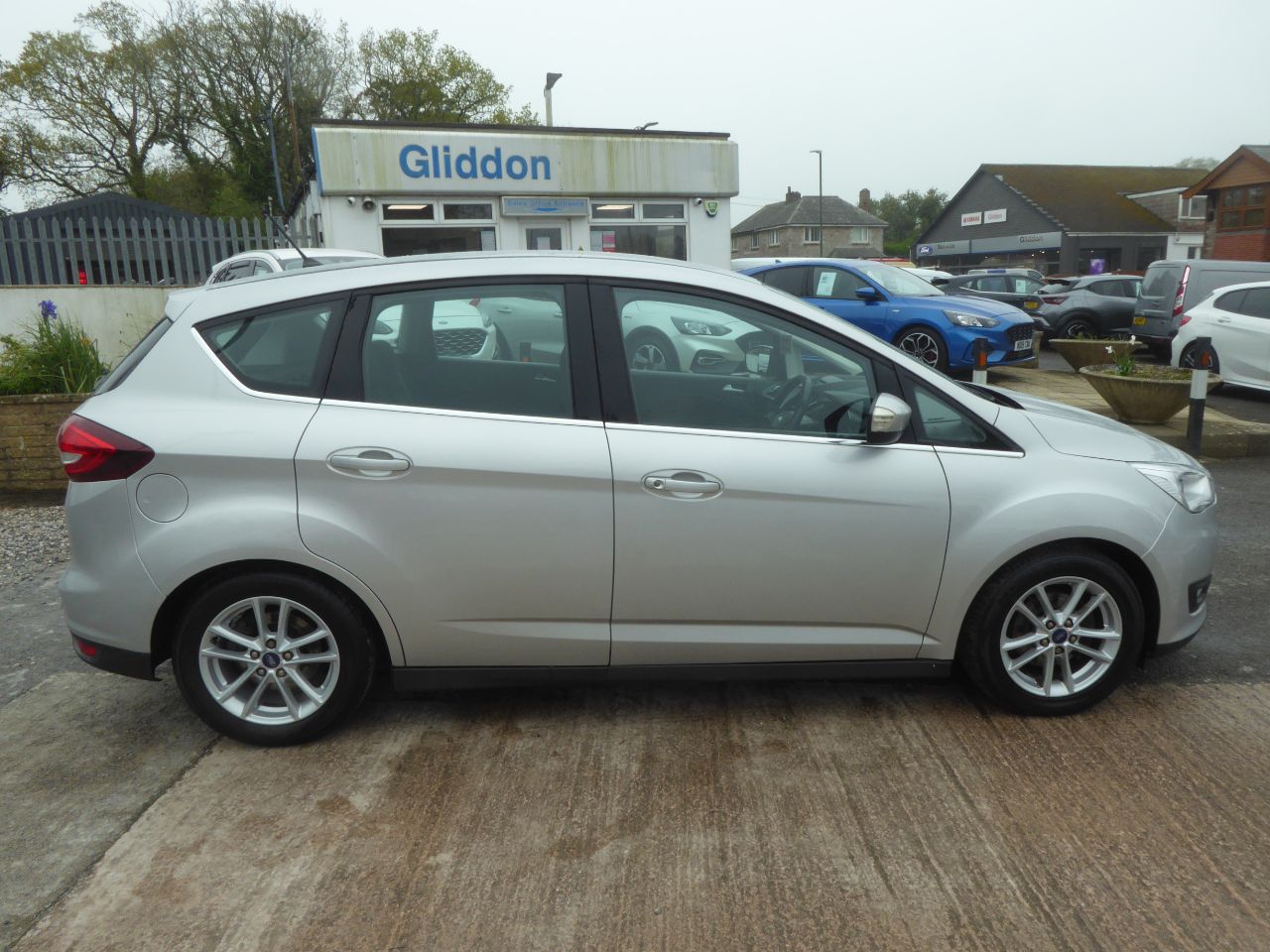 Ford C-MAX