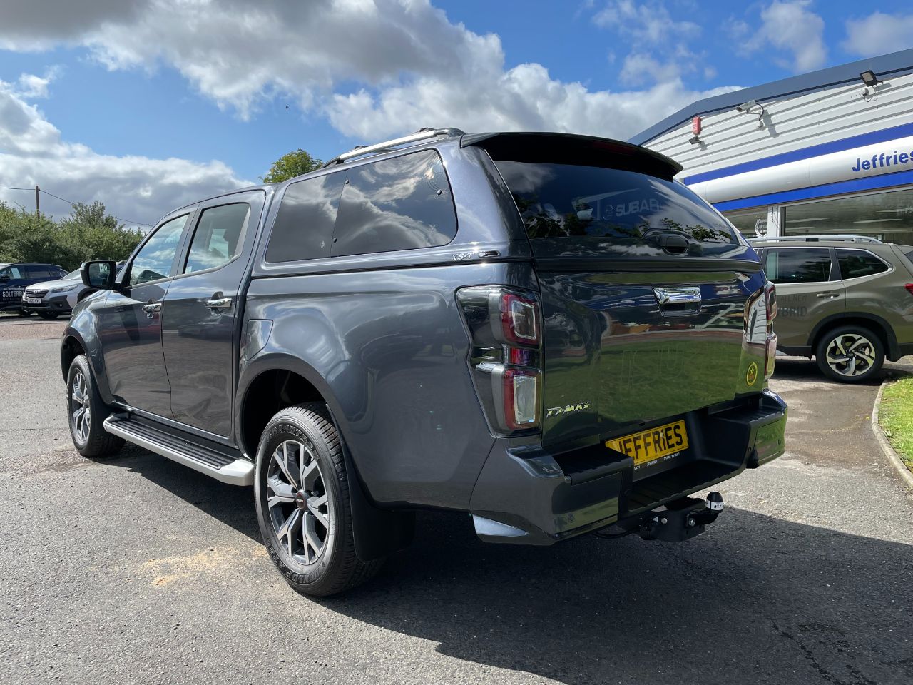 Isuzu D-Max