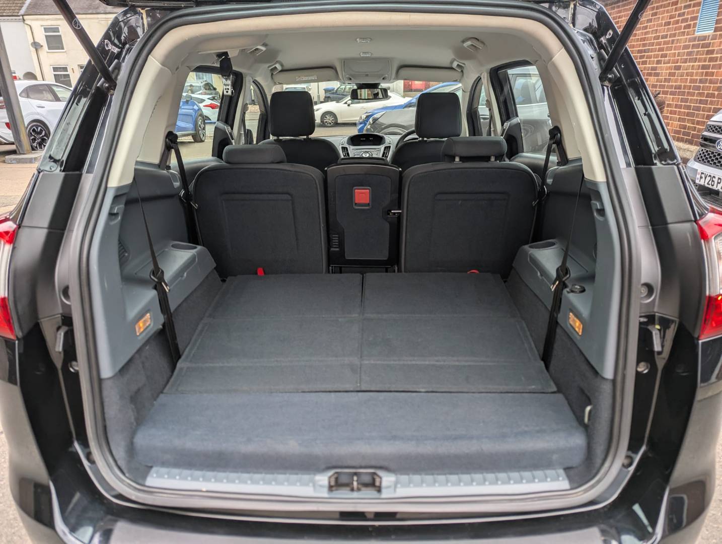 Ford Grand C-MAX