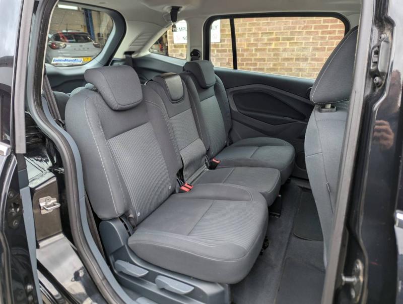 Ford Grand C-MAX