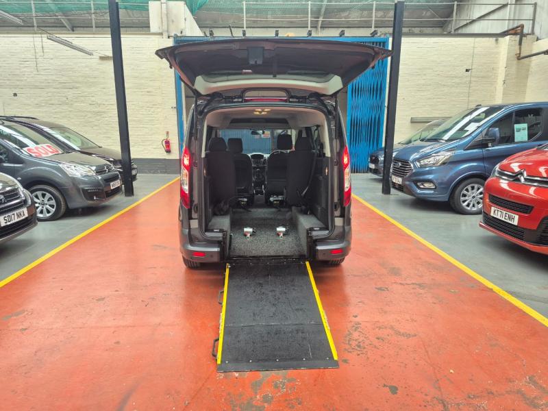 Ford Grand Tourneo Connect