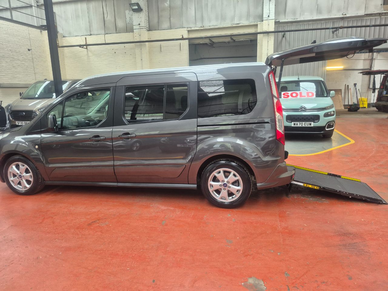 Ford Grand Tourneo Connect
