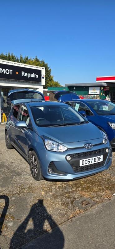Hyundai i10