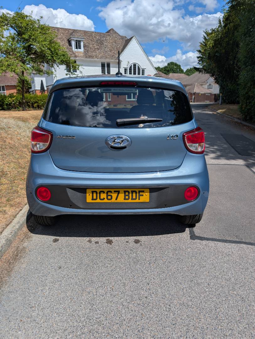 Hyundai i10