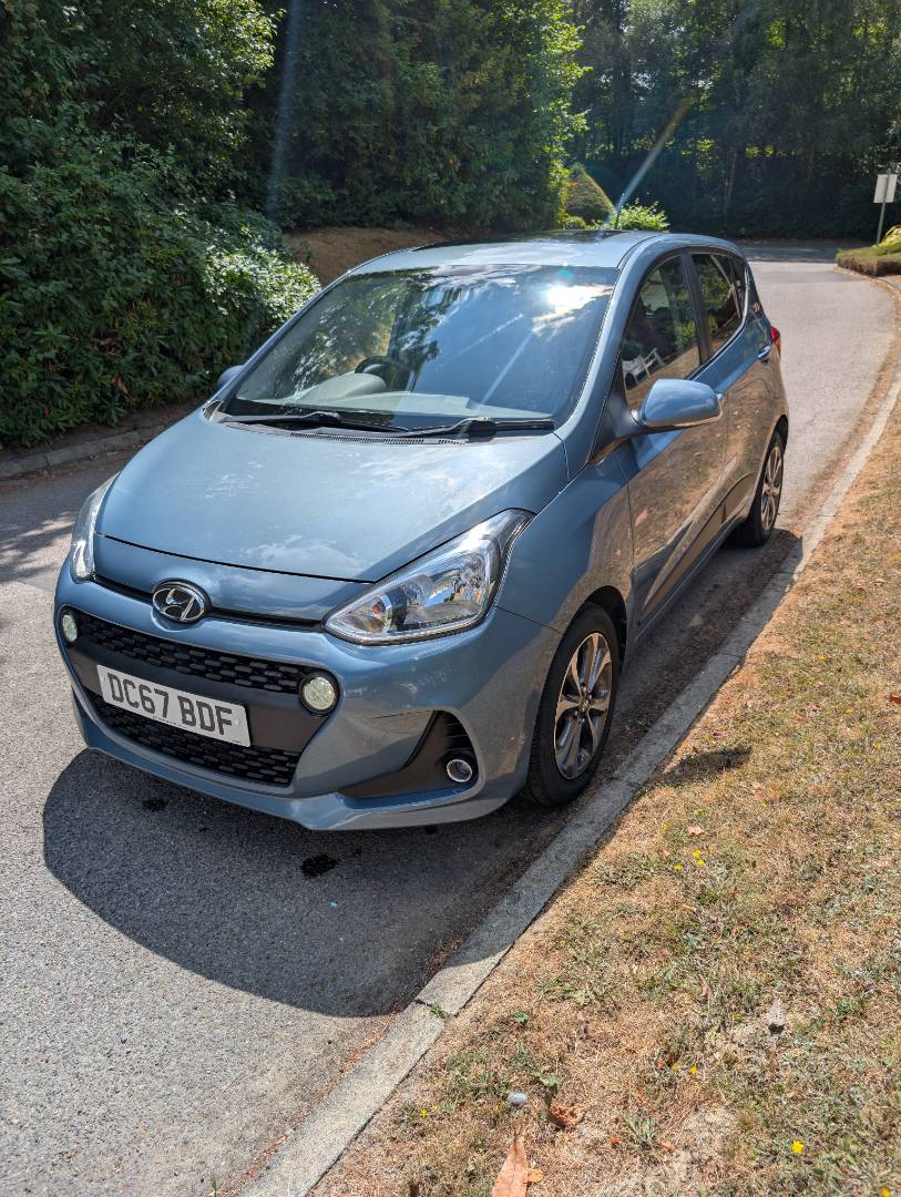 Hyundai i10