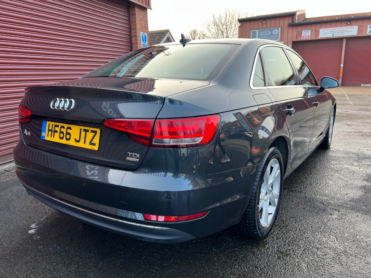 Audi A4