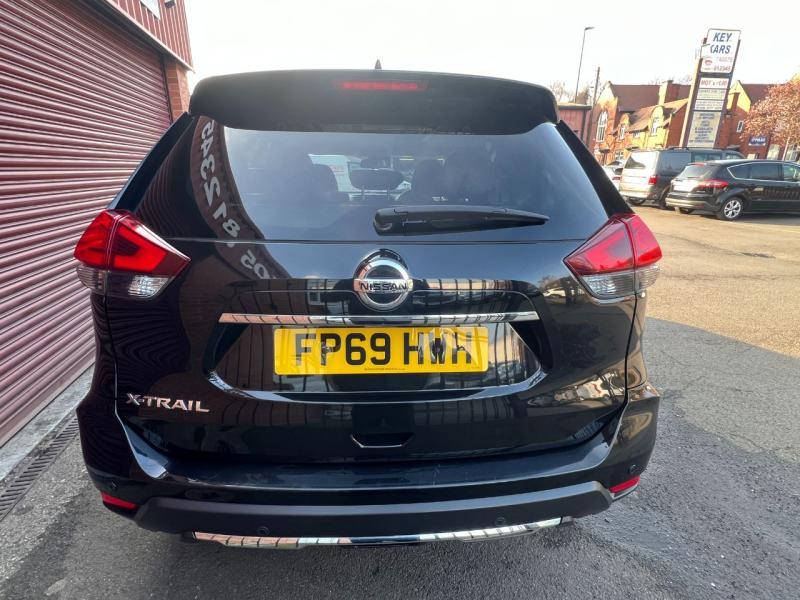 Nissan X Trail