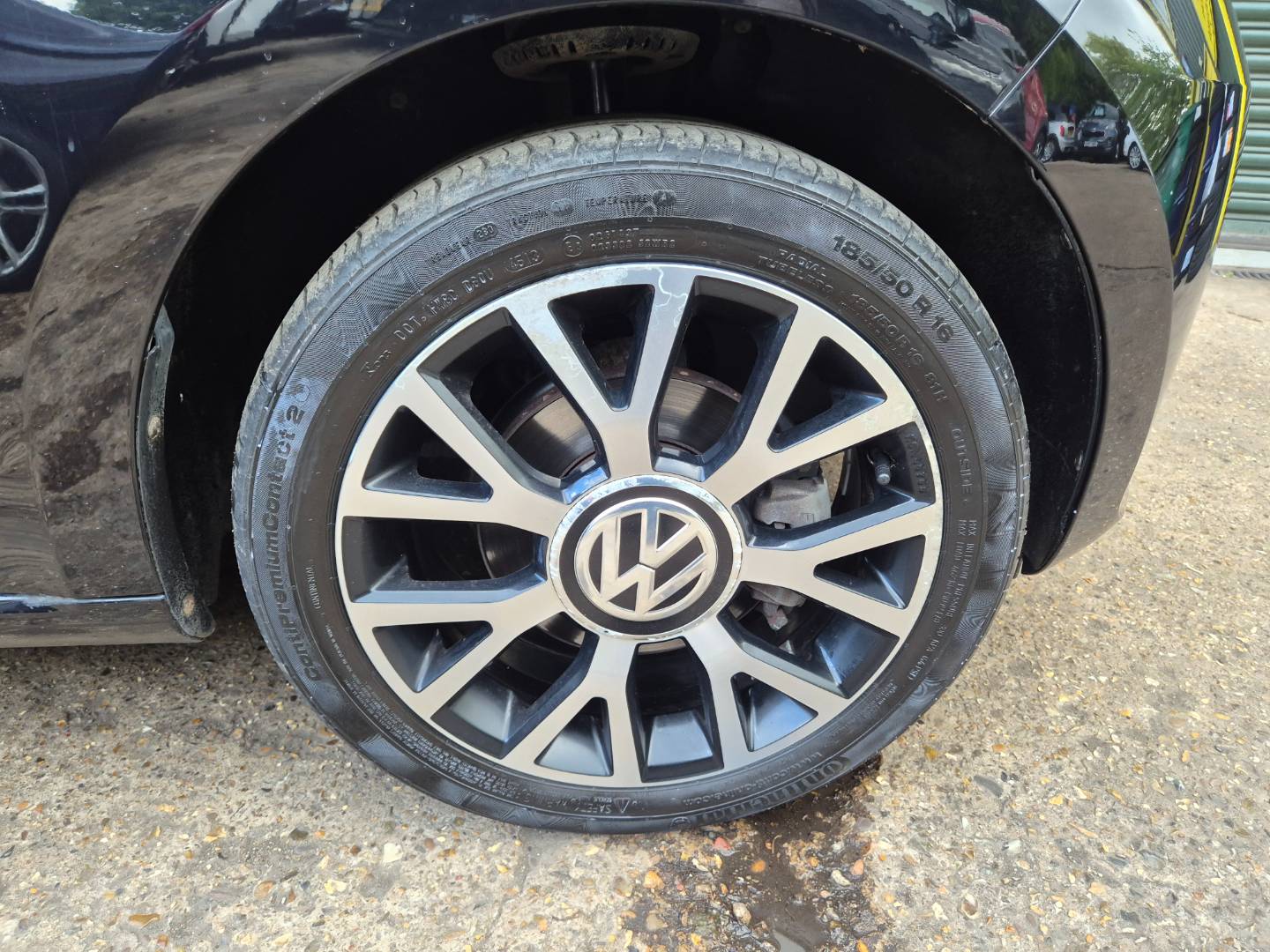 Volkswagen Up