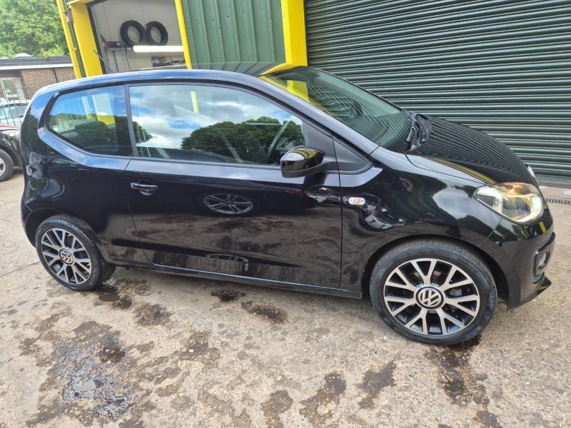 Volkswagen Up
