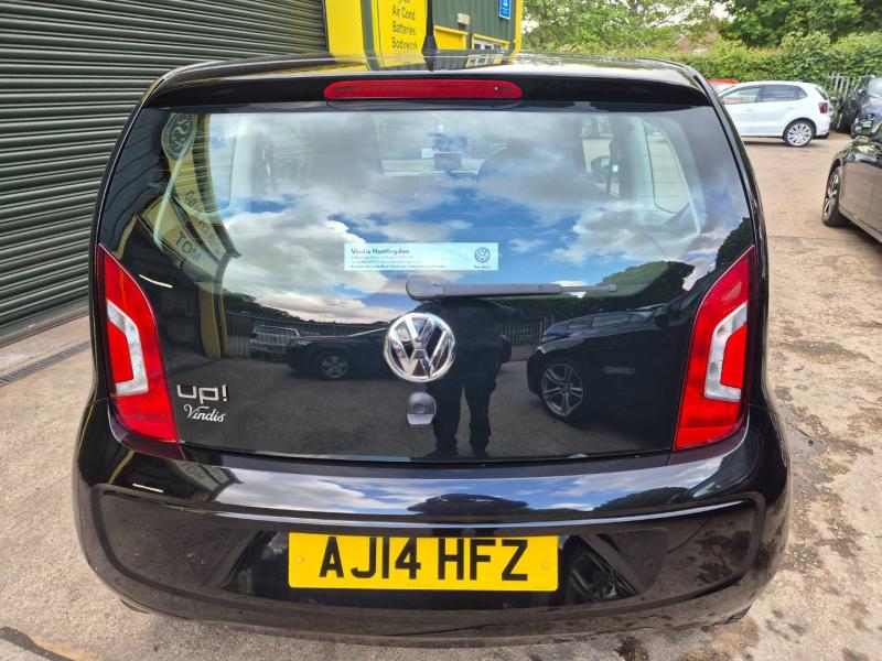 Volkswagen Up
